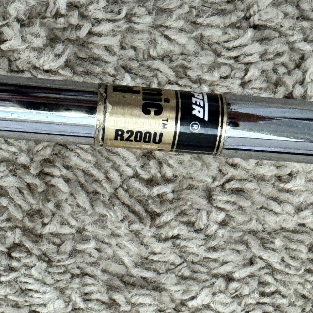 True Temper Dynamic Gold R200 Regular Steel Single Shaft Pull .370 36.25" w/Grip - Picture 3 of 12